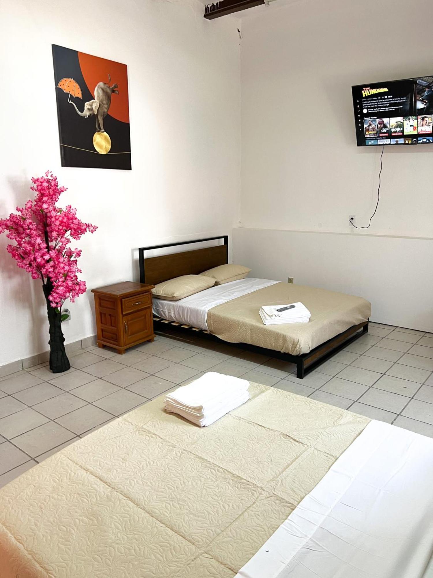Hotel Cuauhtemoc Querétaro Εξωτερικό φωτογραφία
